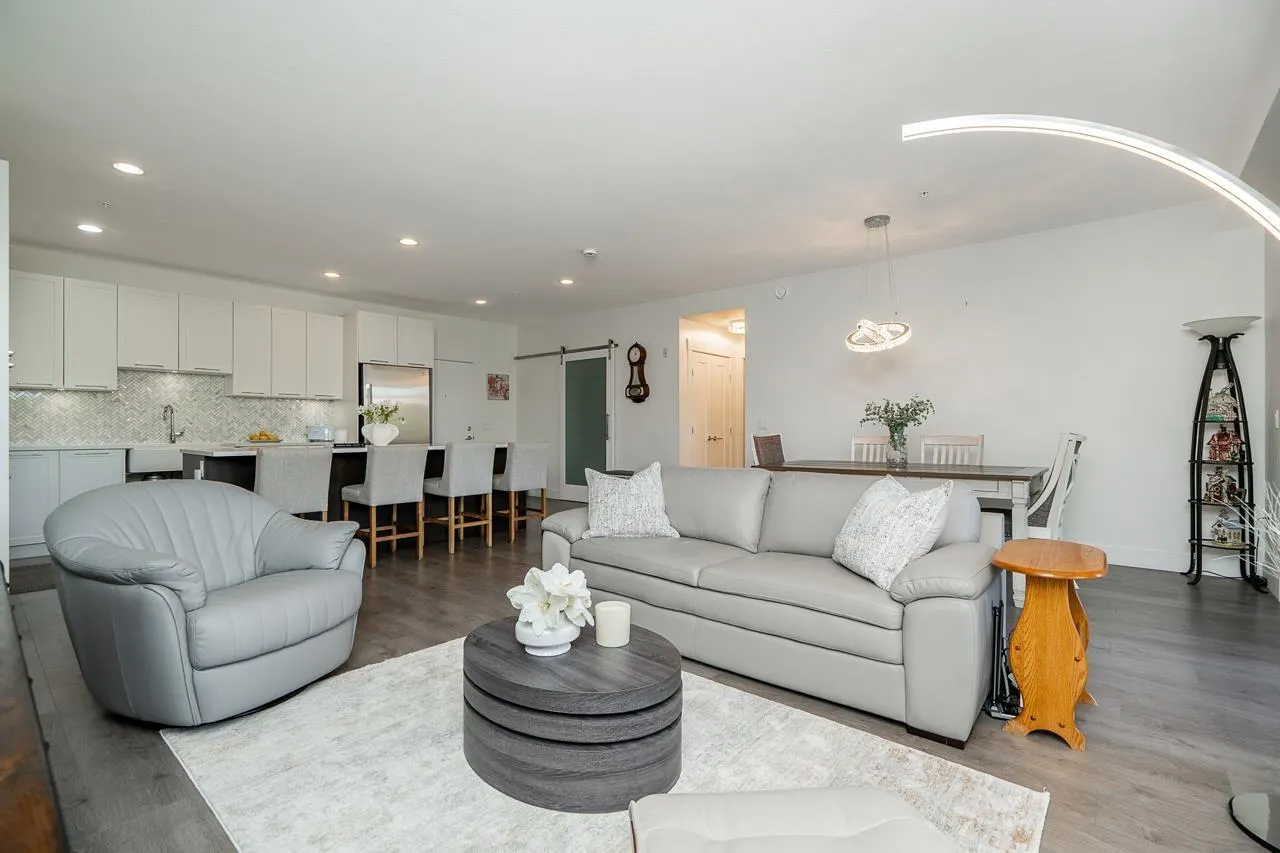 207 22087 49 AVENUE