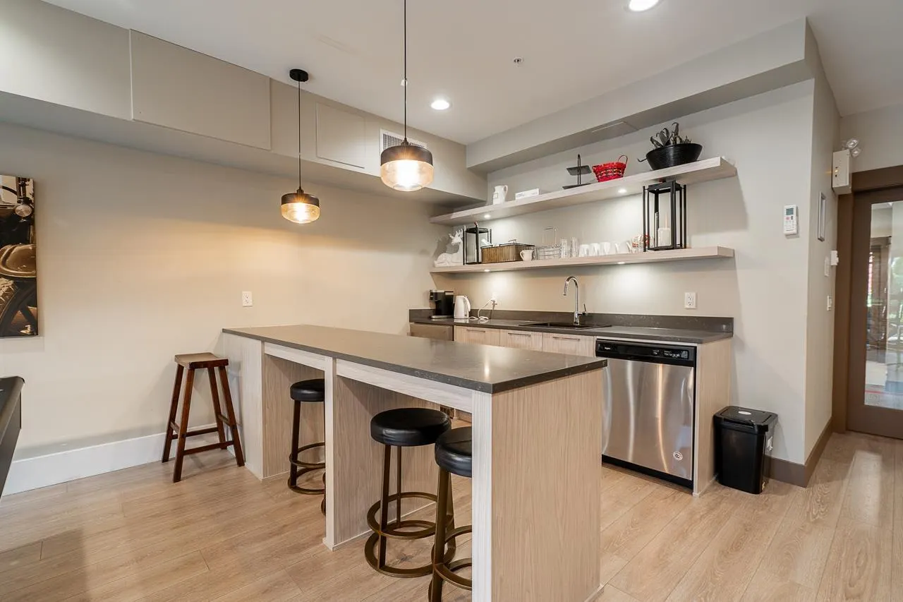 207 22087 49 AVENUE