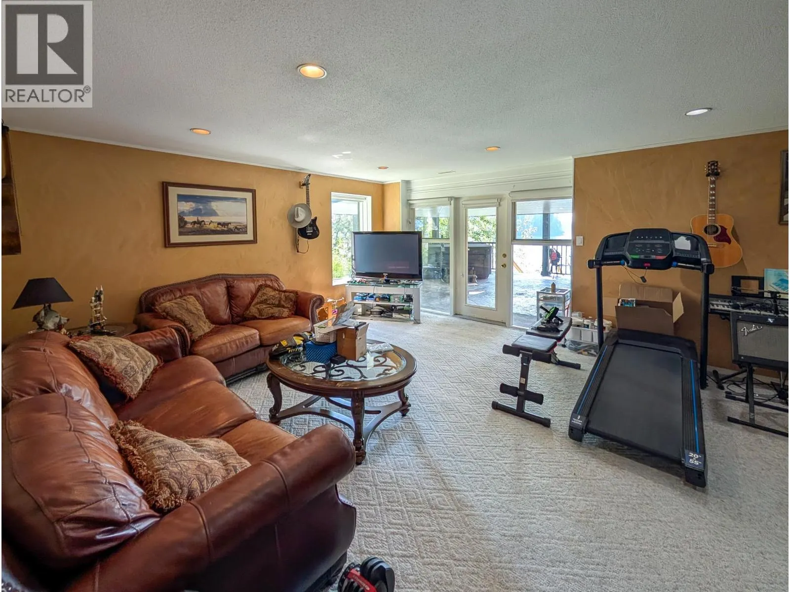 13010 LAKESIDE DRIVE