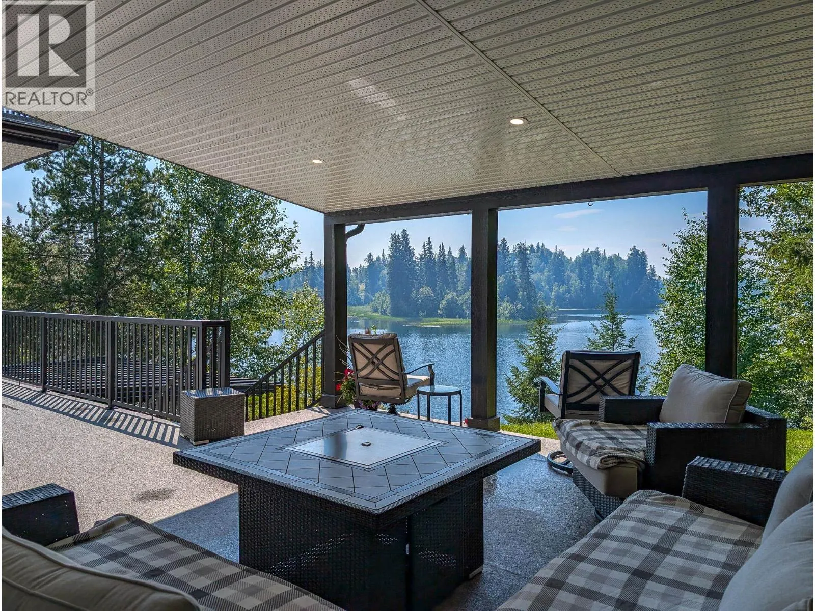 13010 LAKESIDE DRIVE