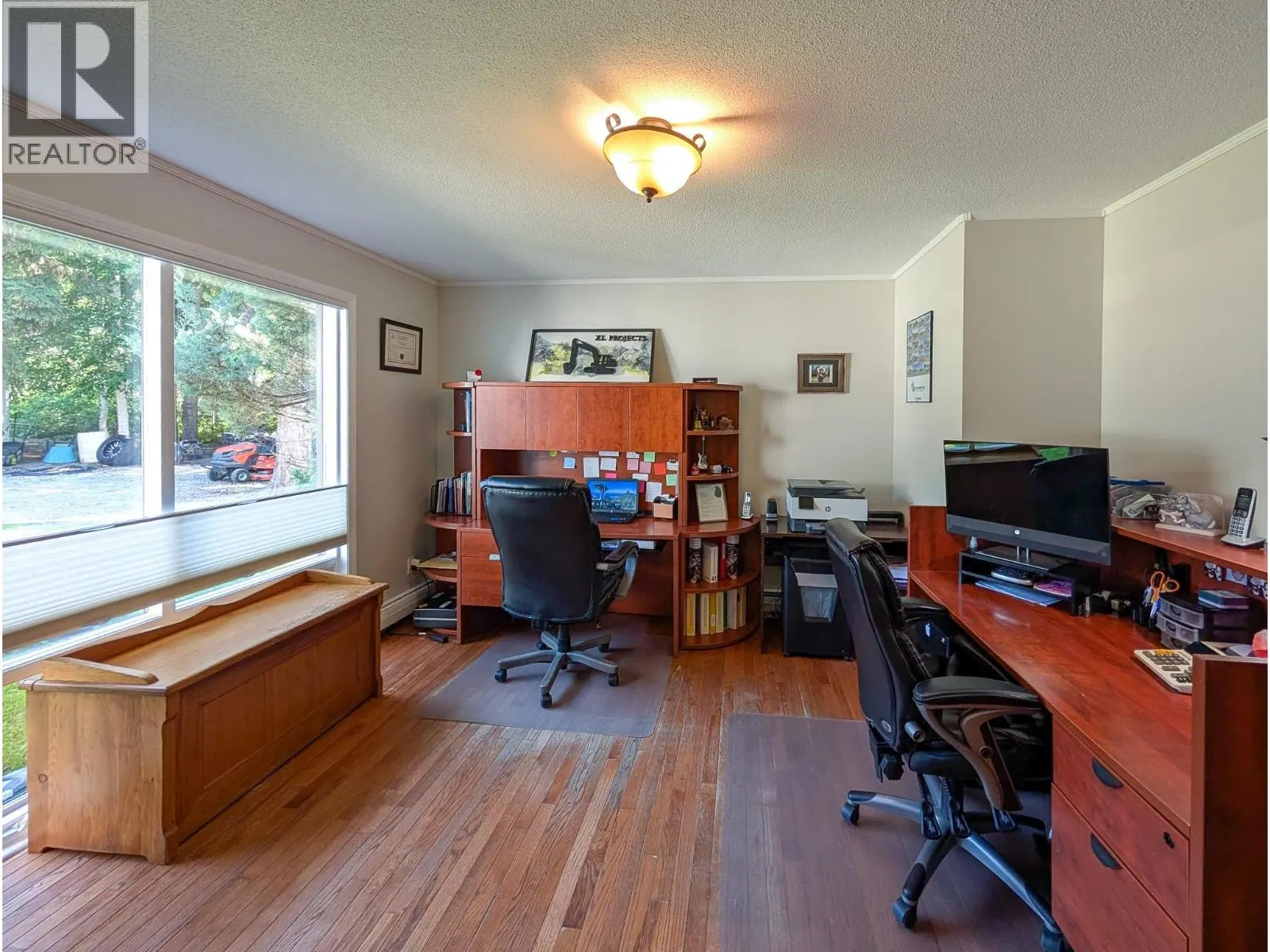 13010 LAKESIDE DRIVE