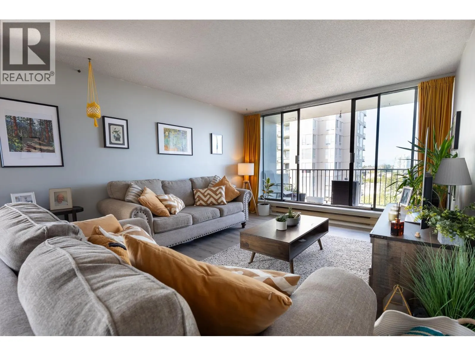 1404 7235 SALISBURY AVENUE