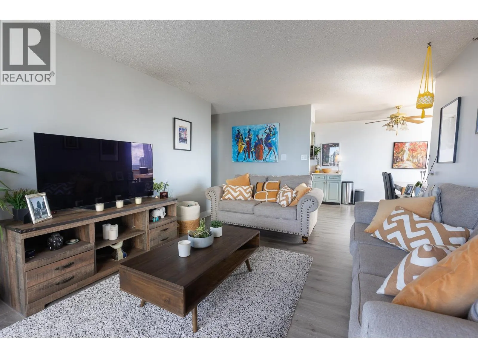 1404 7235 SALISBURY AVENUE