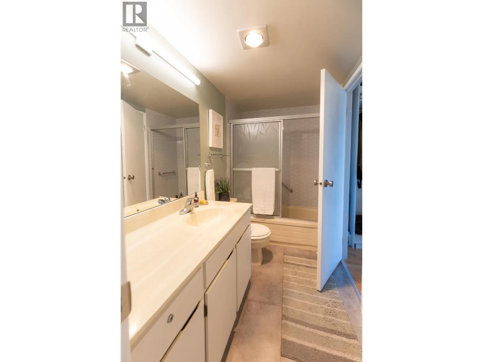 1404 7235 SALISBURY AVENUE