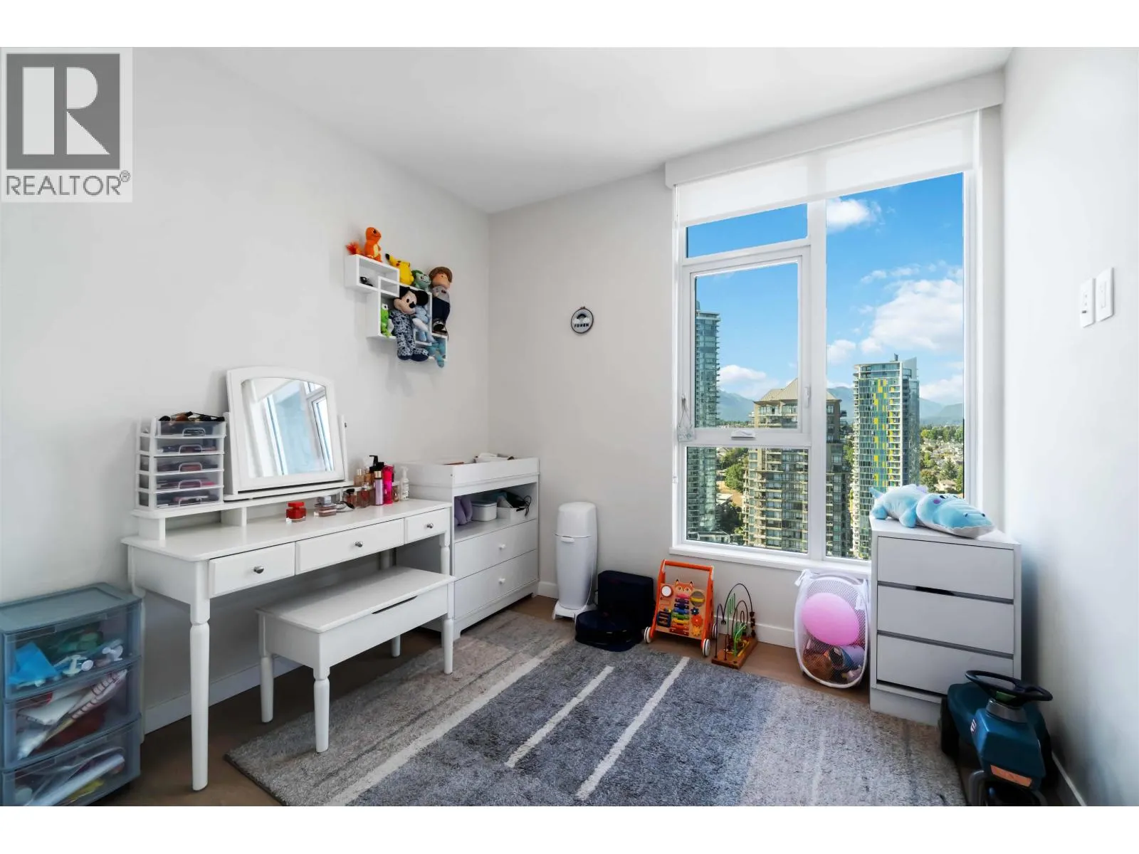 2607 4168 LOUGHEED HIGHWAY
