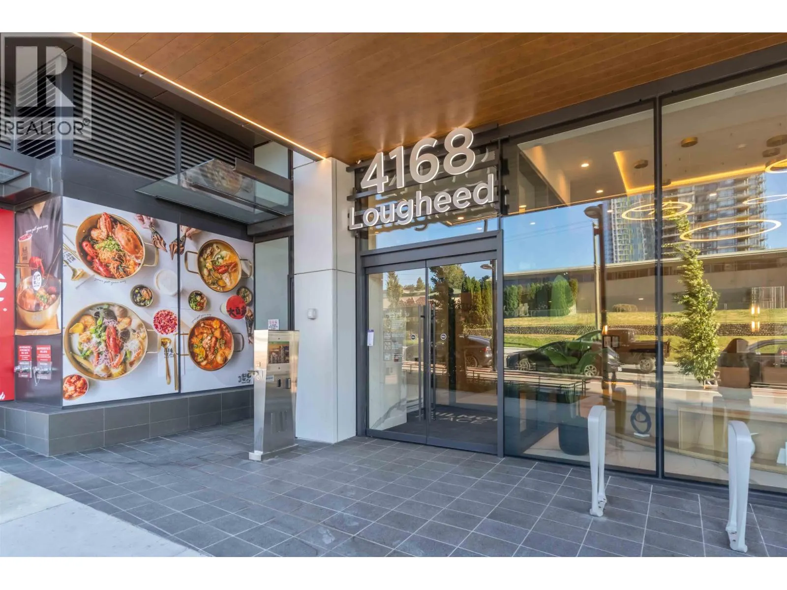 2607 4168 LOUGHEED HIGHWAY