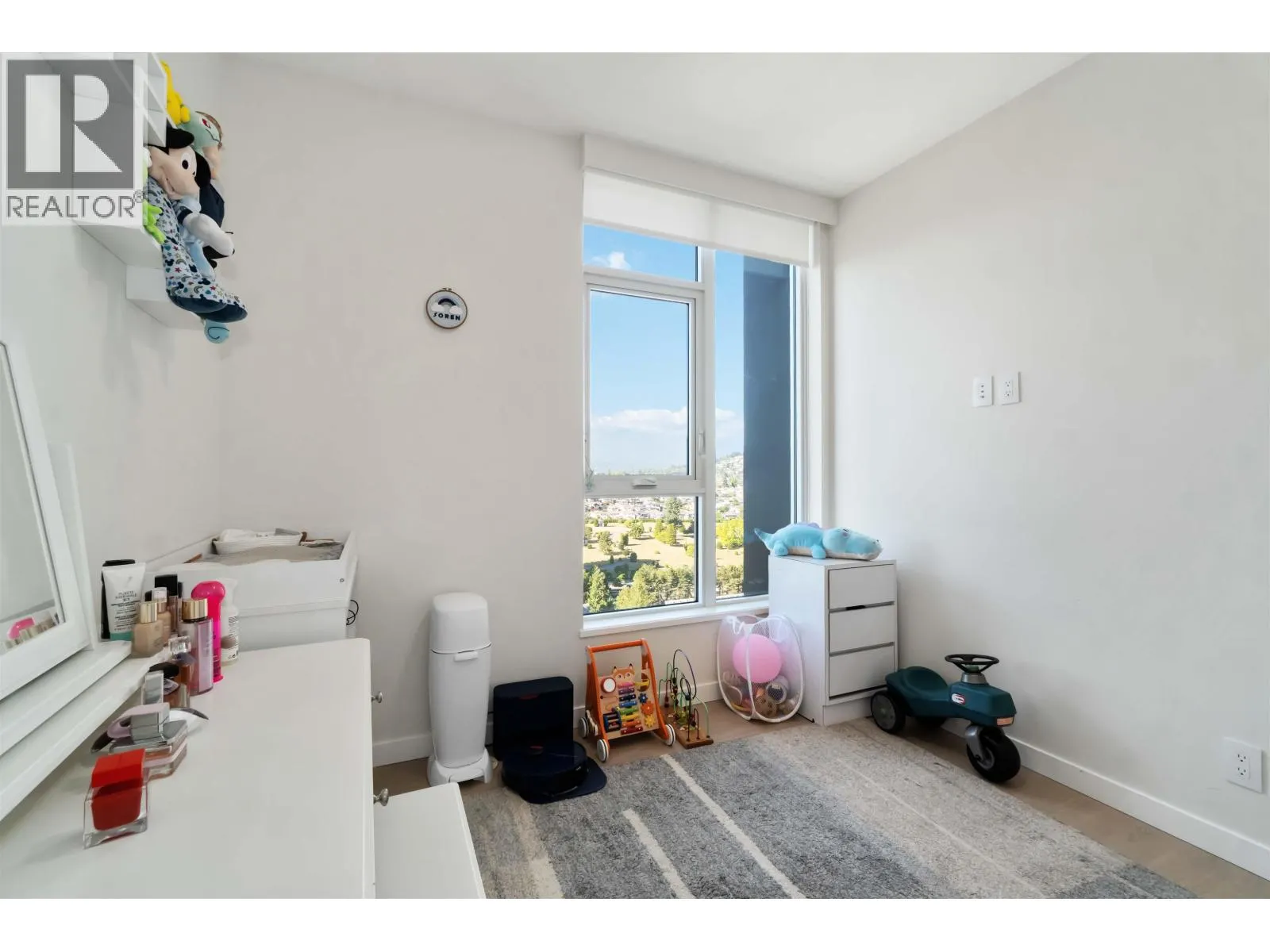 2607 4168 LOUGHEED HIGHWAY