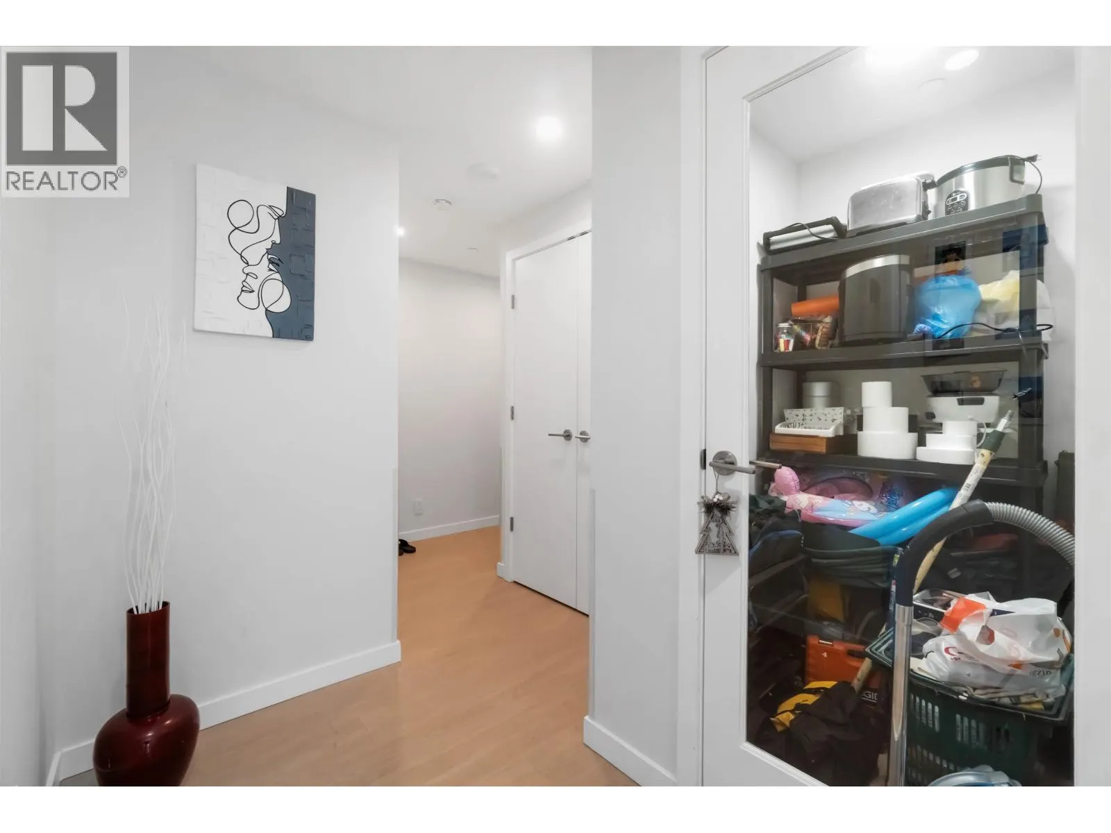2607 4168 LOUGHEED HIGHWAY