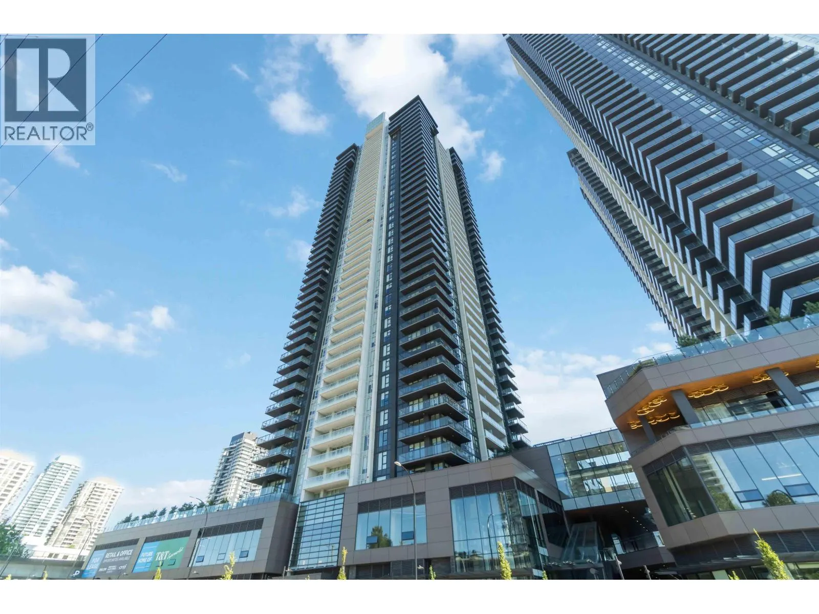 2607 4168 LOUGHEED HIGHWAY
