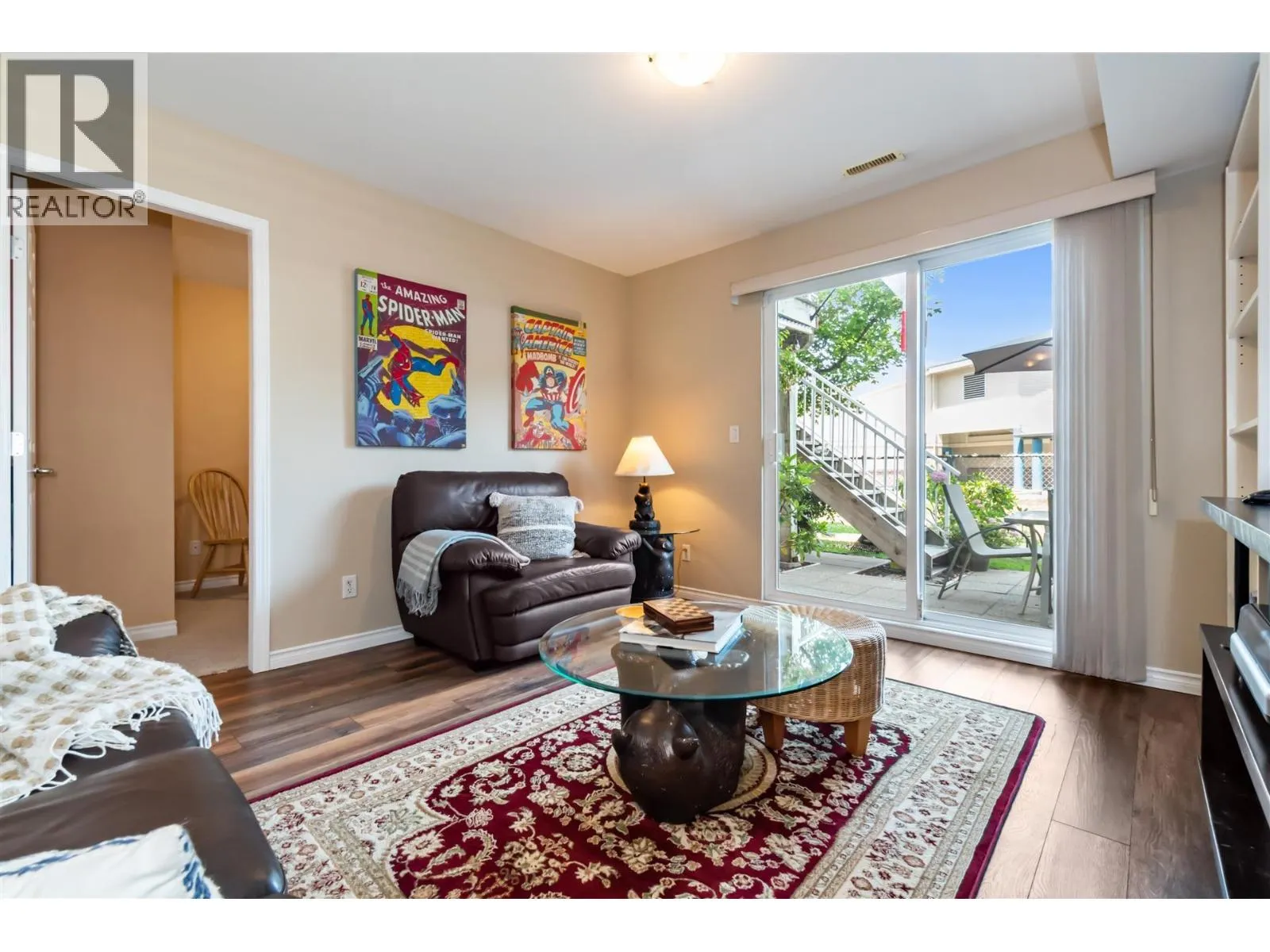 32 1108 RIVERSIDE CLOSE