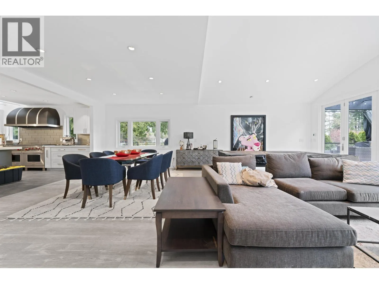 4215 EVERGREEN AVENUE