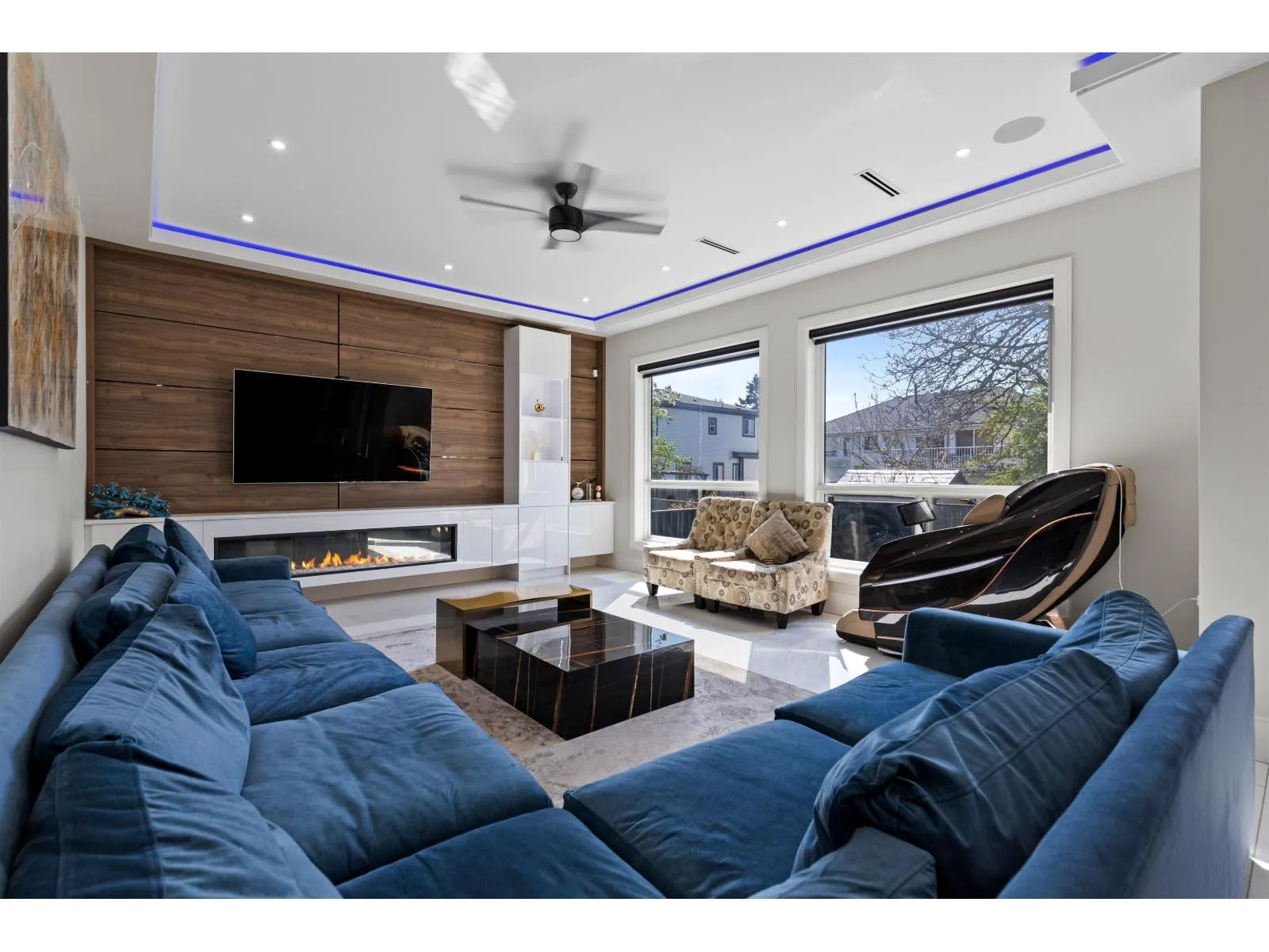 10851 130 STREET
