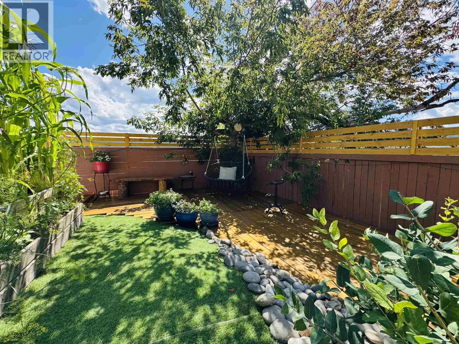 631 JOHNSON STREET