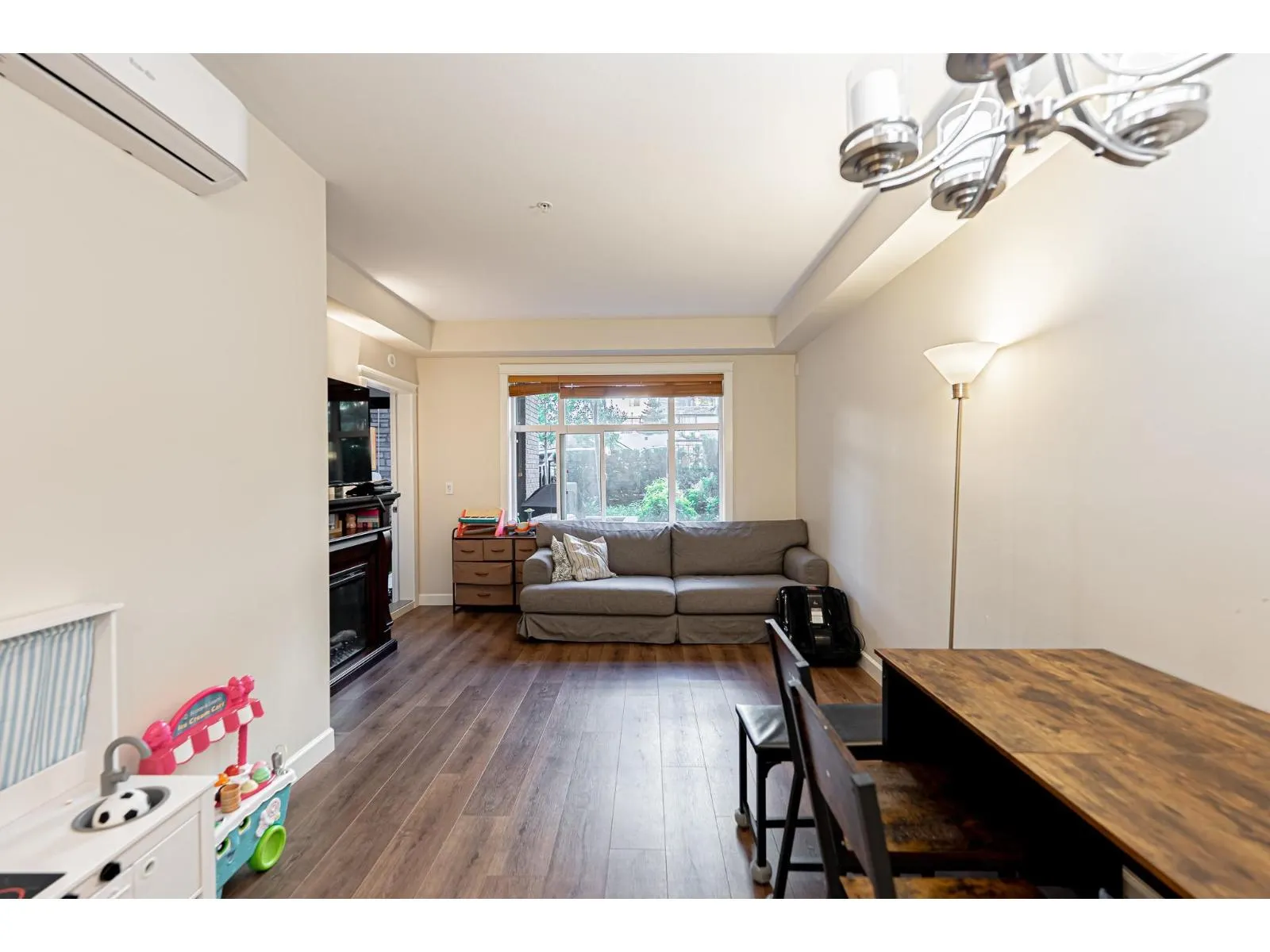 101 8561 203A STREET