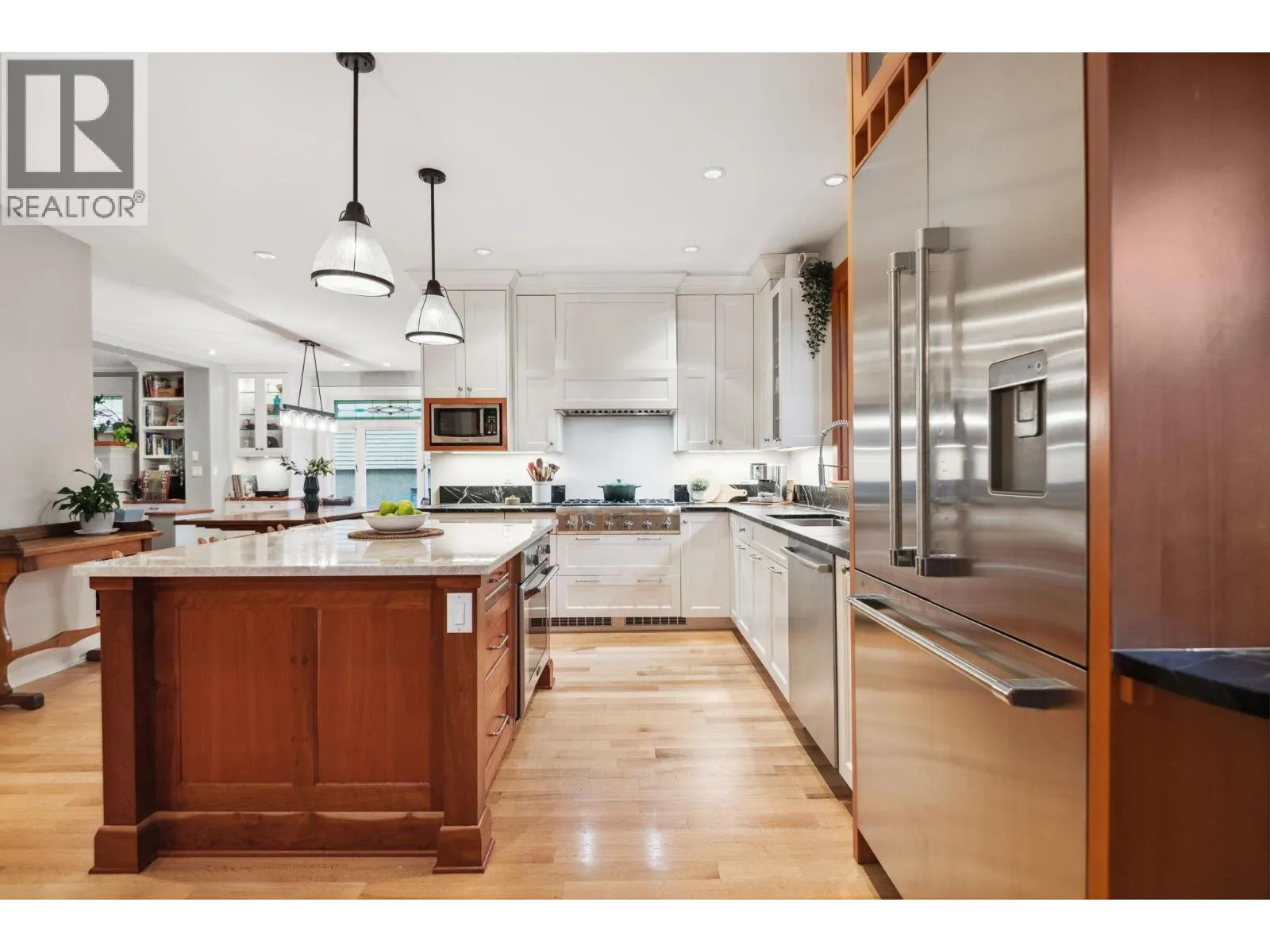 346 E 5TH STREET