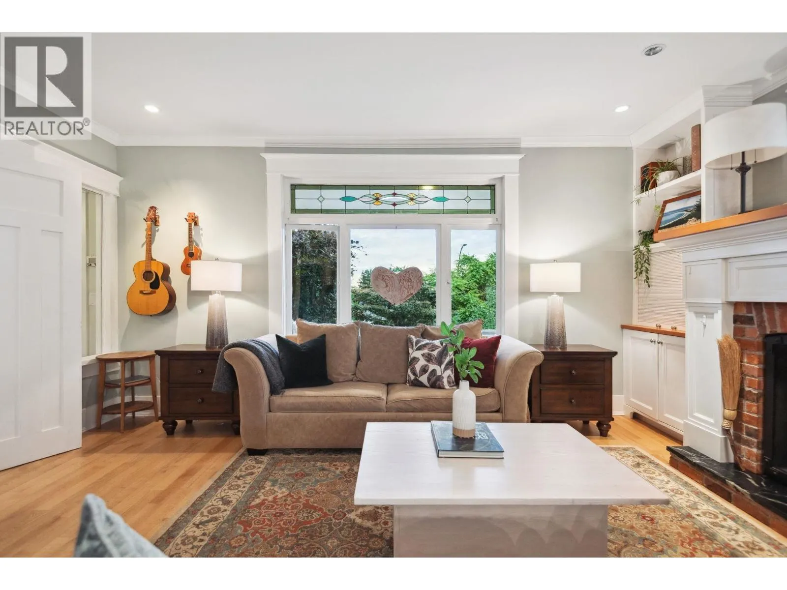 346 E 5TH STREET