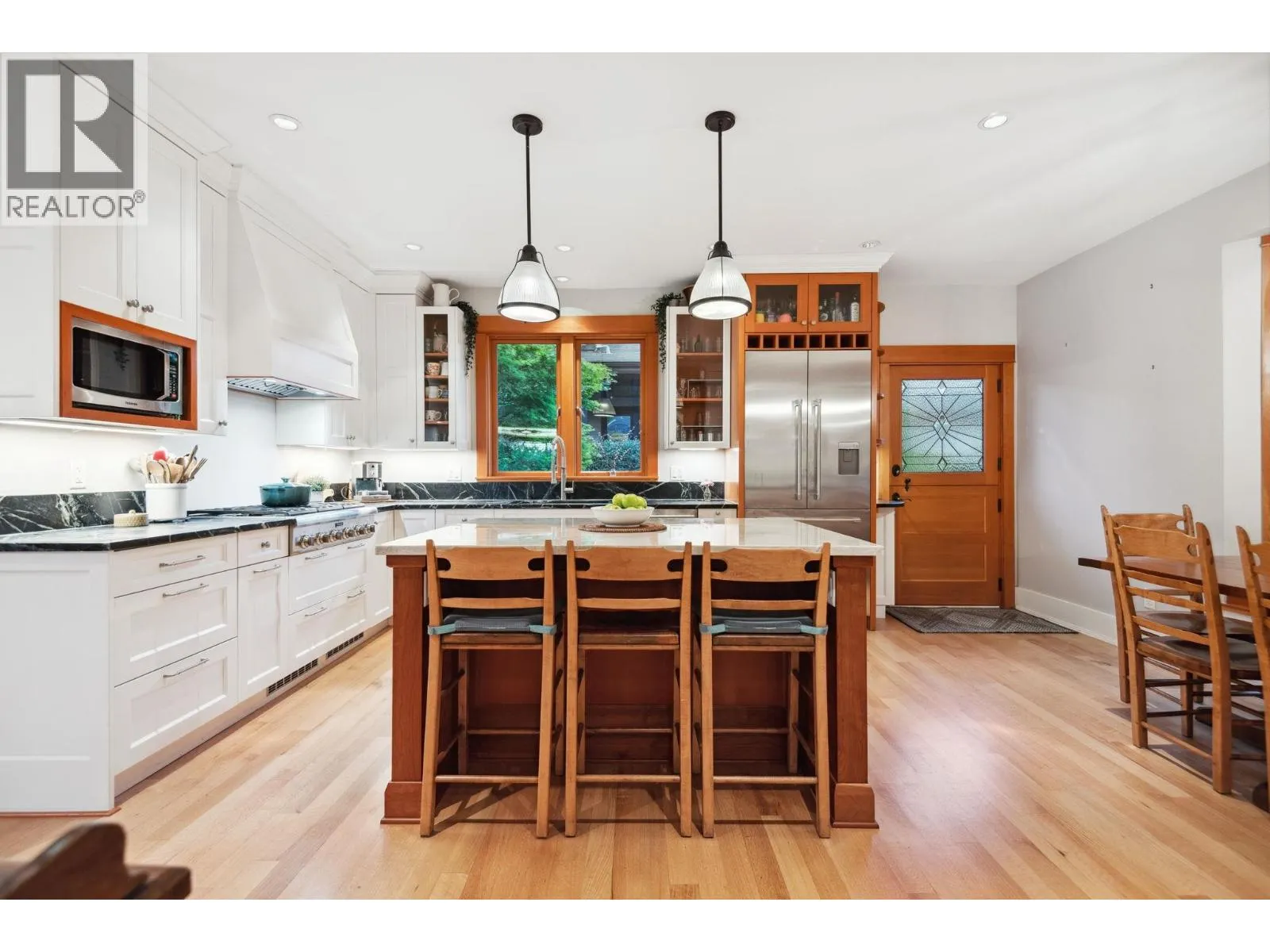 346 E 5TH STREET