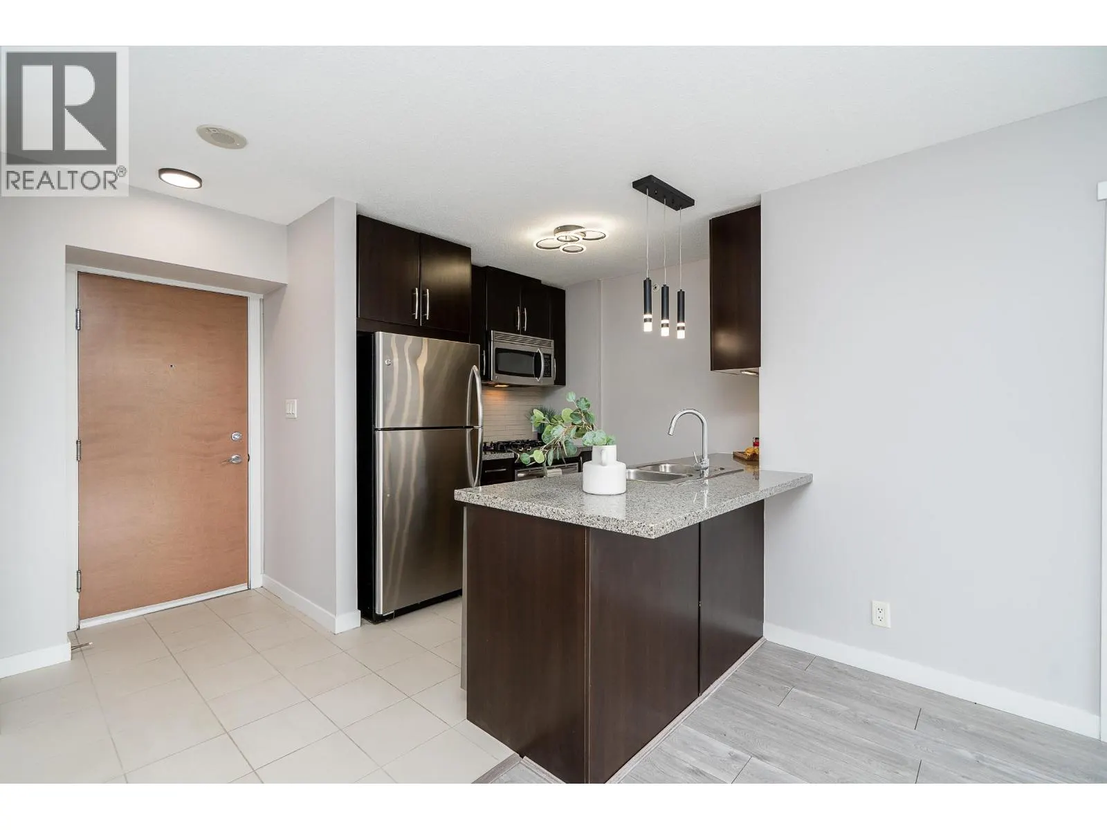 1909 660 NOOTKA WAY