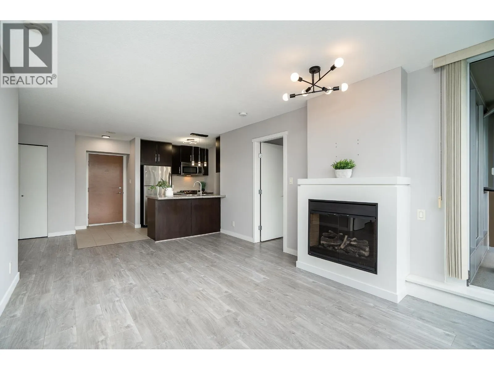 1909 660 NOOTKA WAY