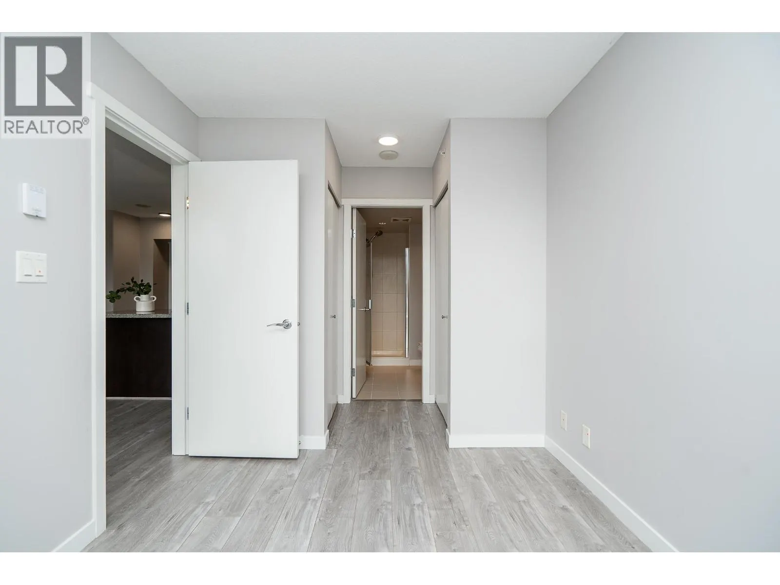 1909 660 NOOTKA WAY