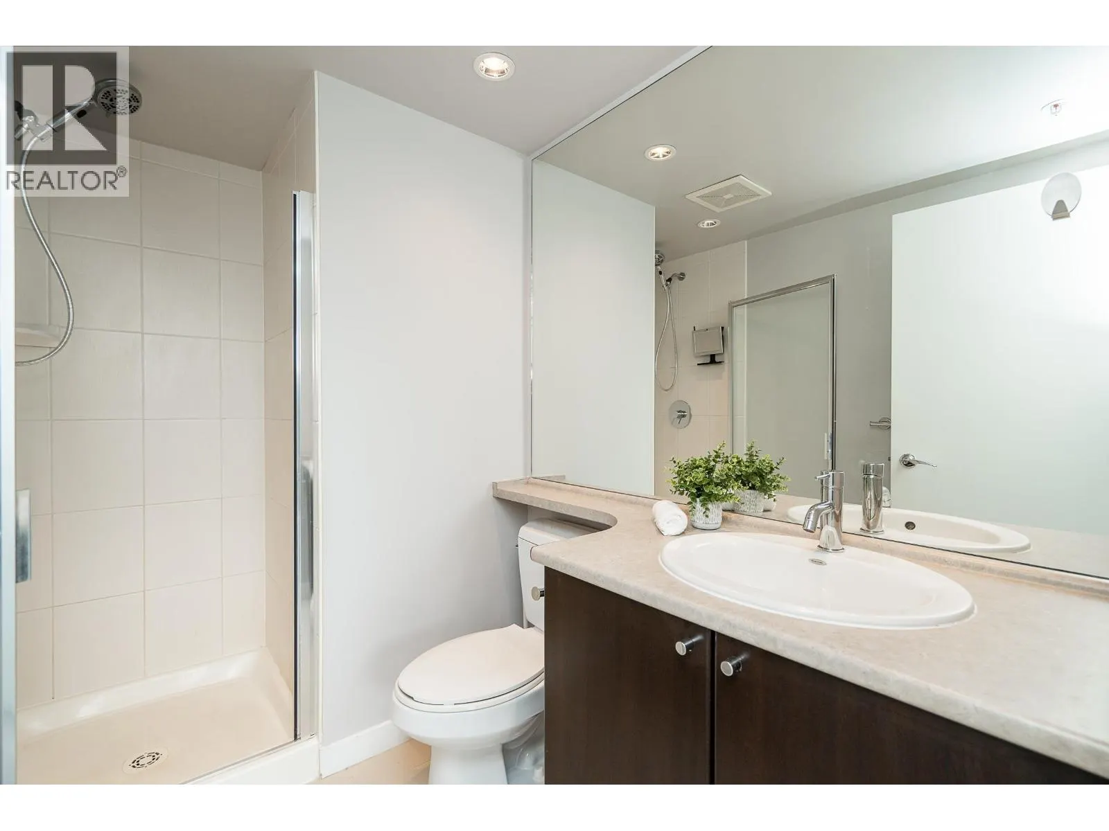 1909 660 NOOTKA WAY