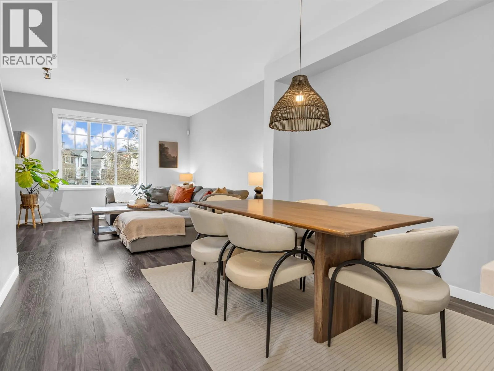 129 3010 RIVERBEND DRIVE