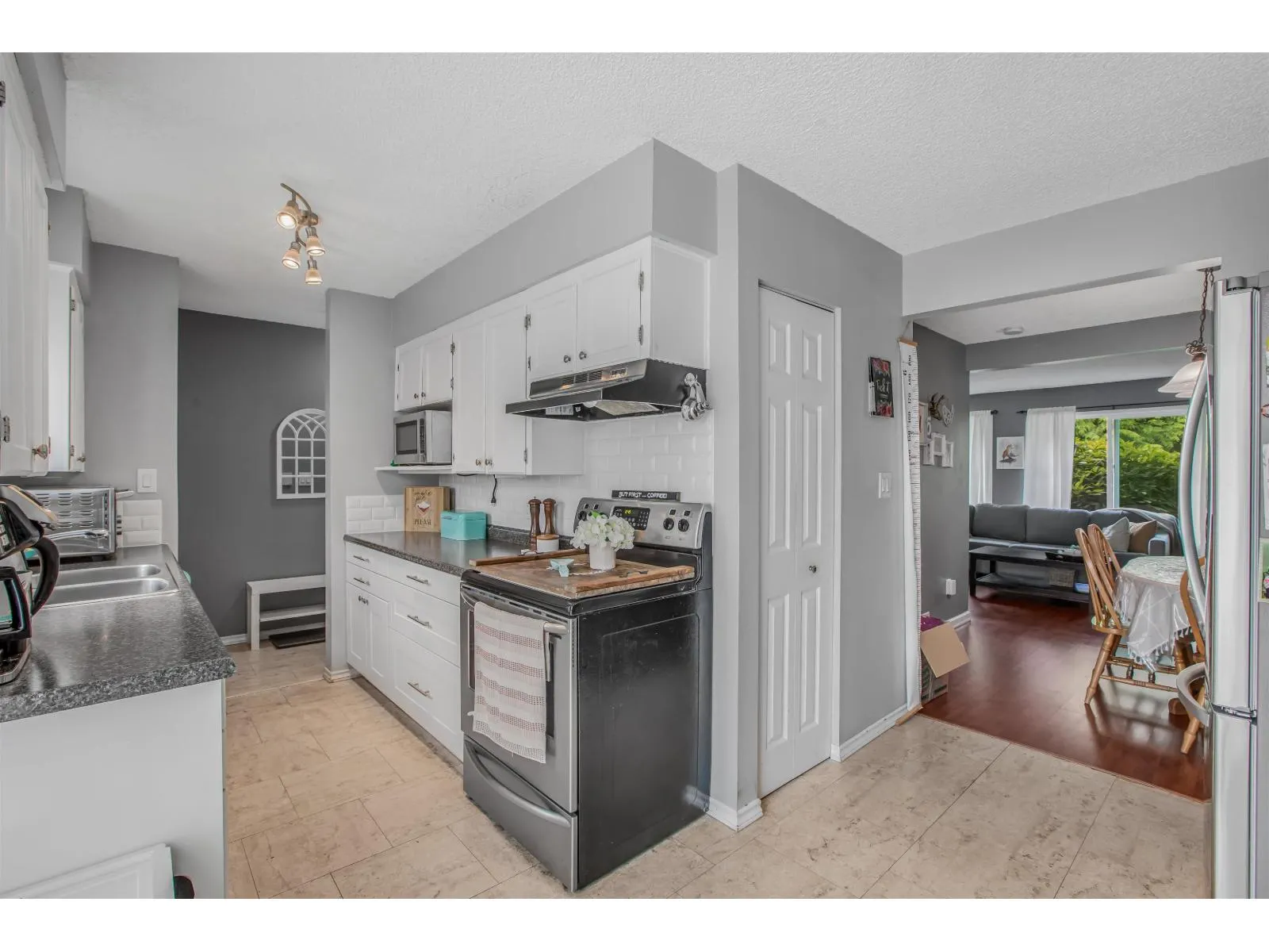 42 45215 WOLFE ROAD|Chilliwack Proper West