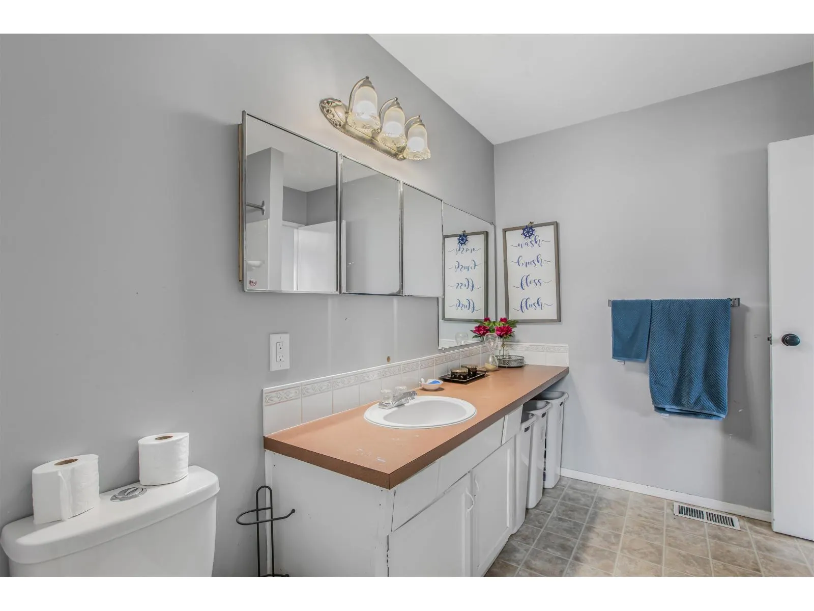 42 45215 WOLFE ROAD|Chilliwack Proper West