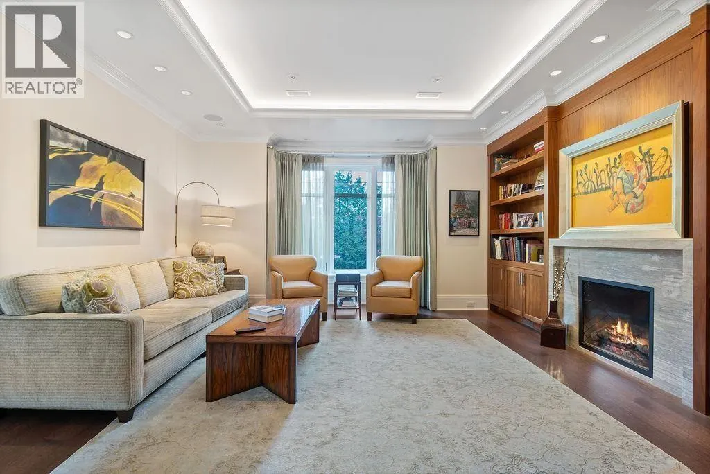 8112 GOVERNMENT ROAD