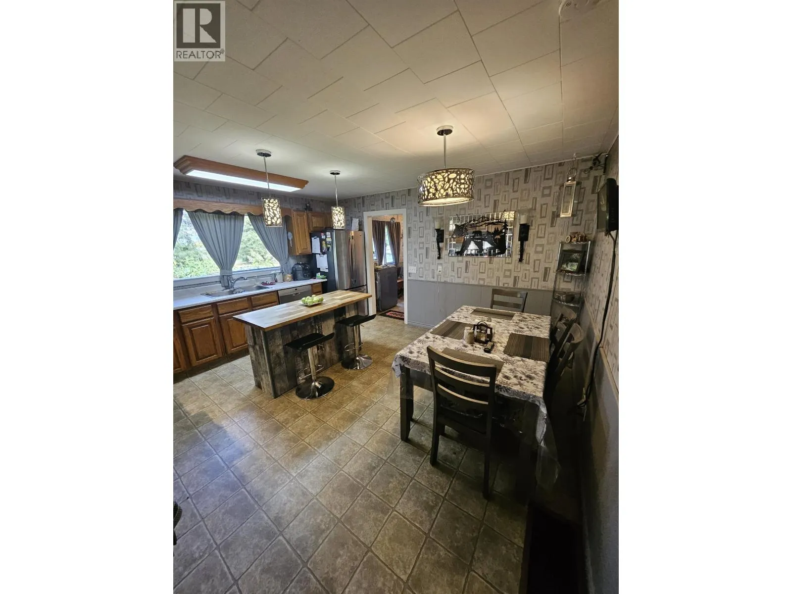 2501 DURRELL ROAD