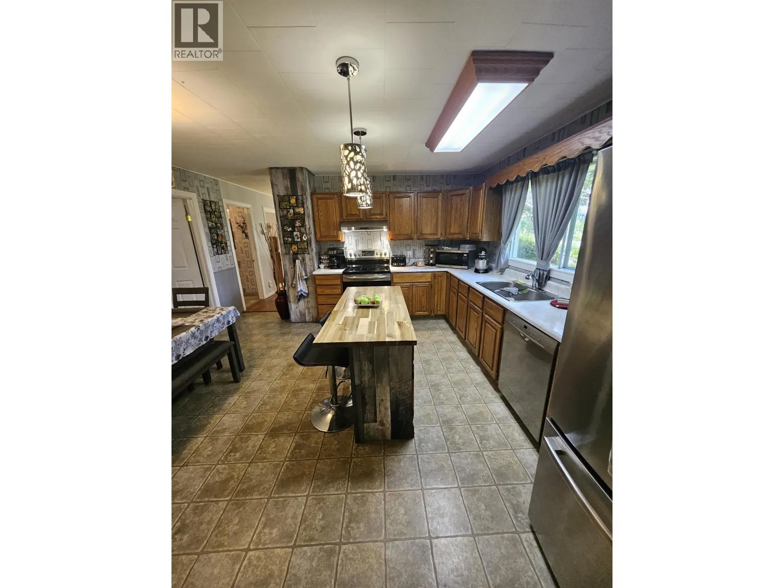 2501 DURRELL ROAD