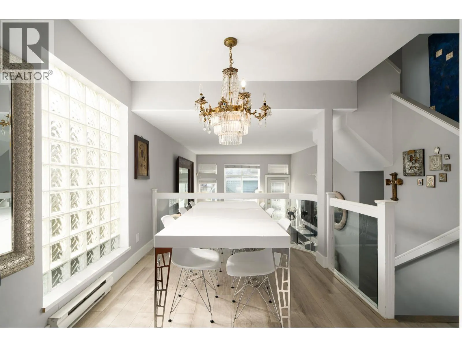 D 136 W 4TH STREET