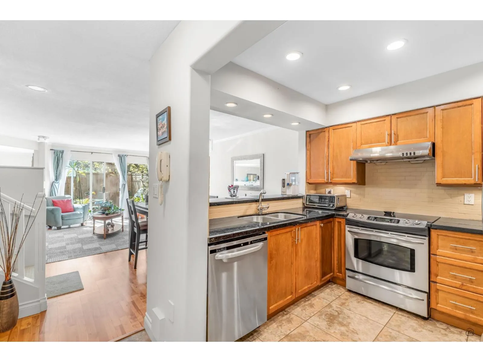21 1828 LILAC DRIVE