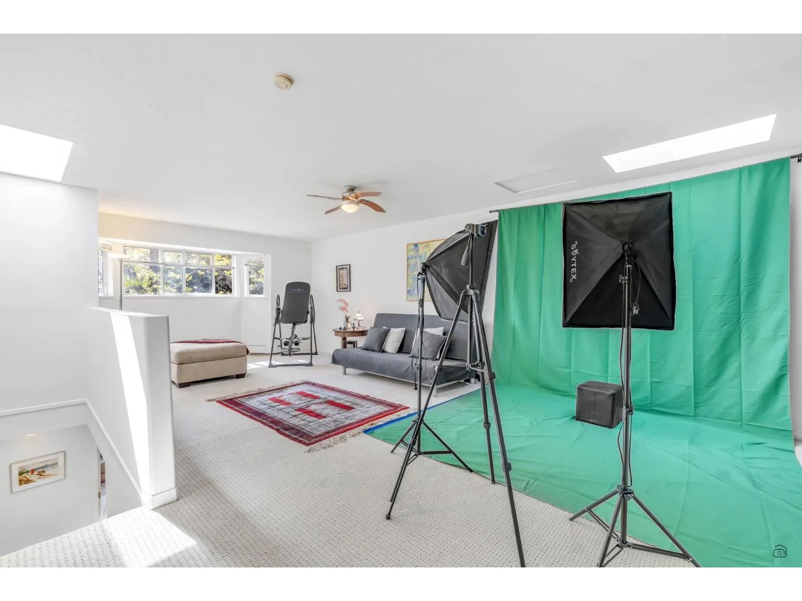 21 1828 LILAC DRIVE