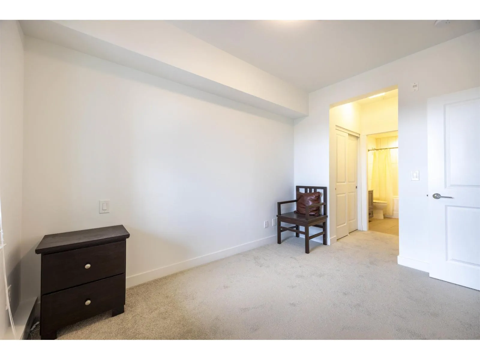 A202 20487 65 AVENUE