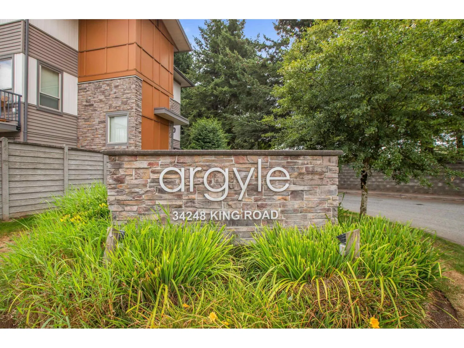 9 34248 KING ROAD