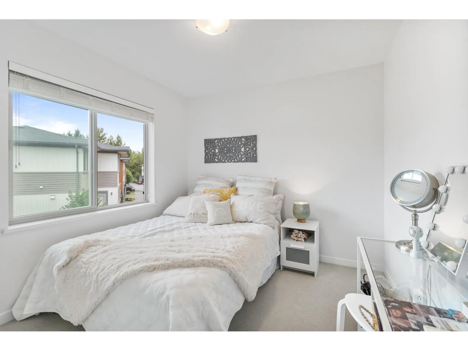 9 34248 KING ROAD