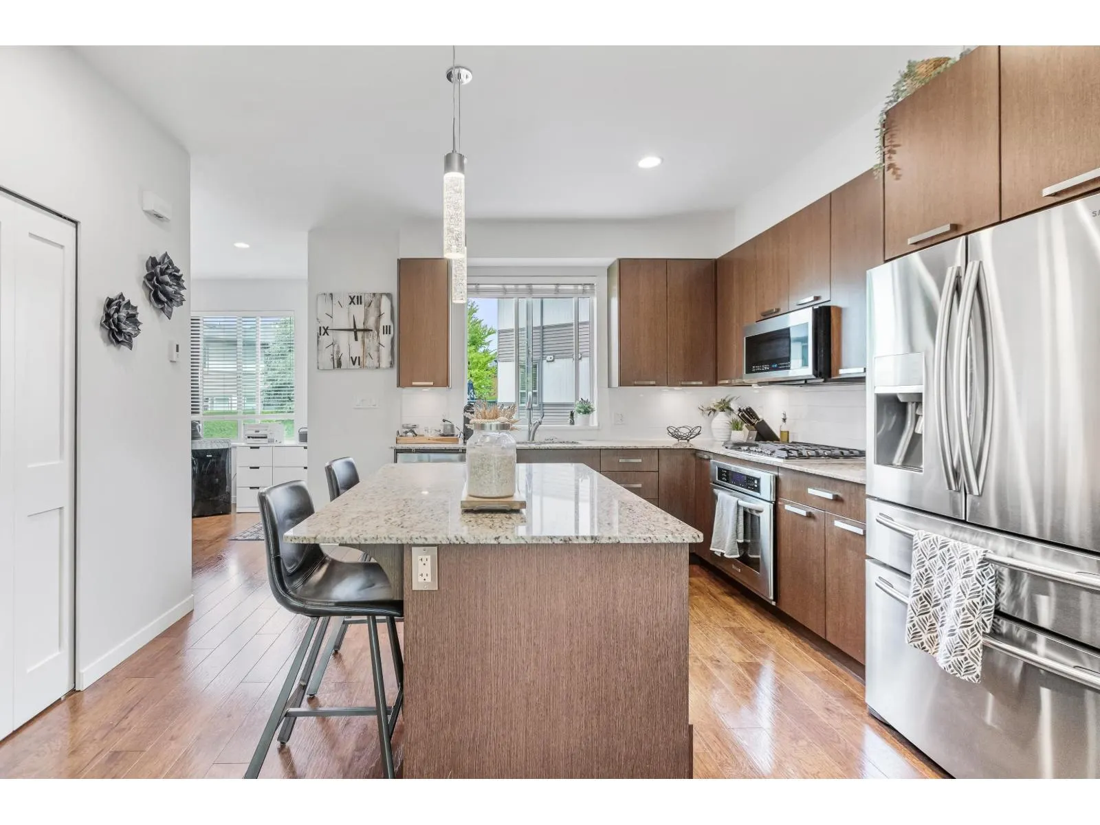 9 34248 KING ROAD