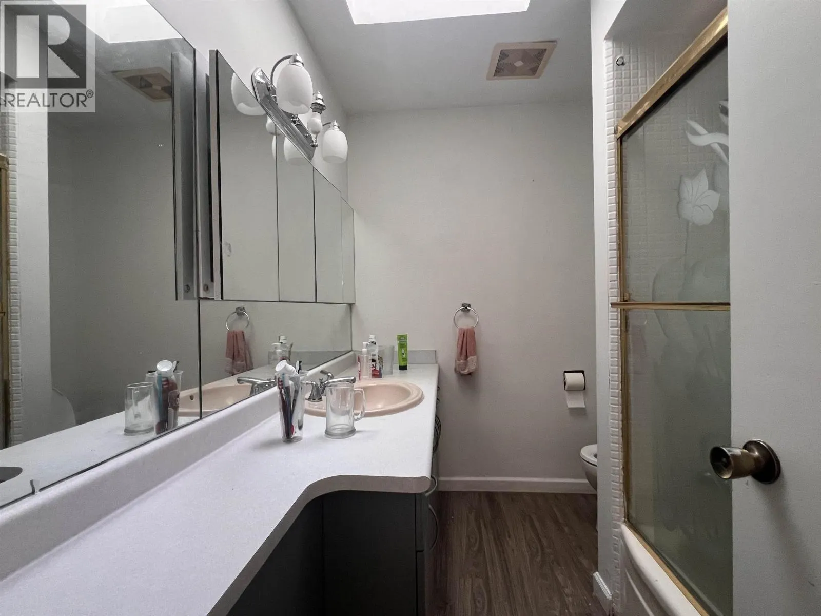 7566 KRAFT PLACE