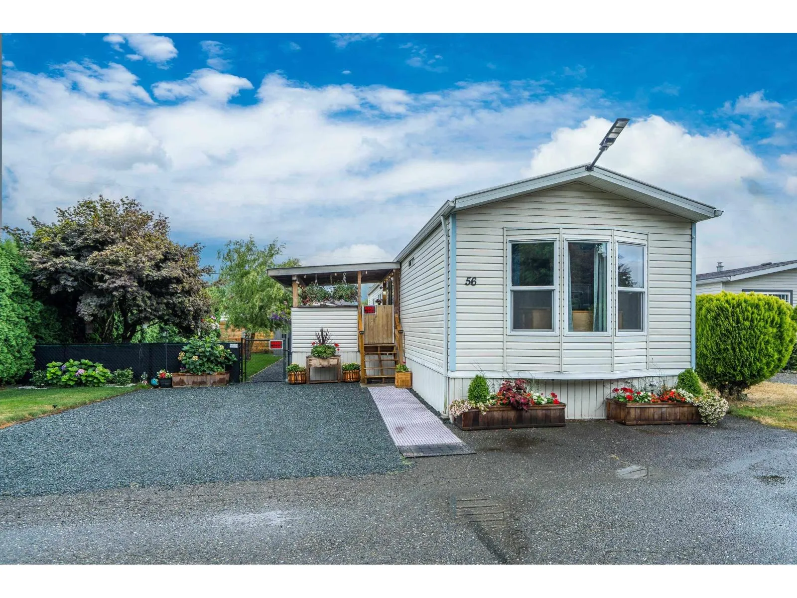 56 5742 UNSWORTH ROAD|Sardis South