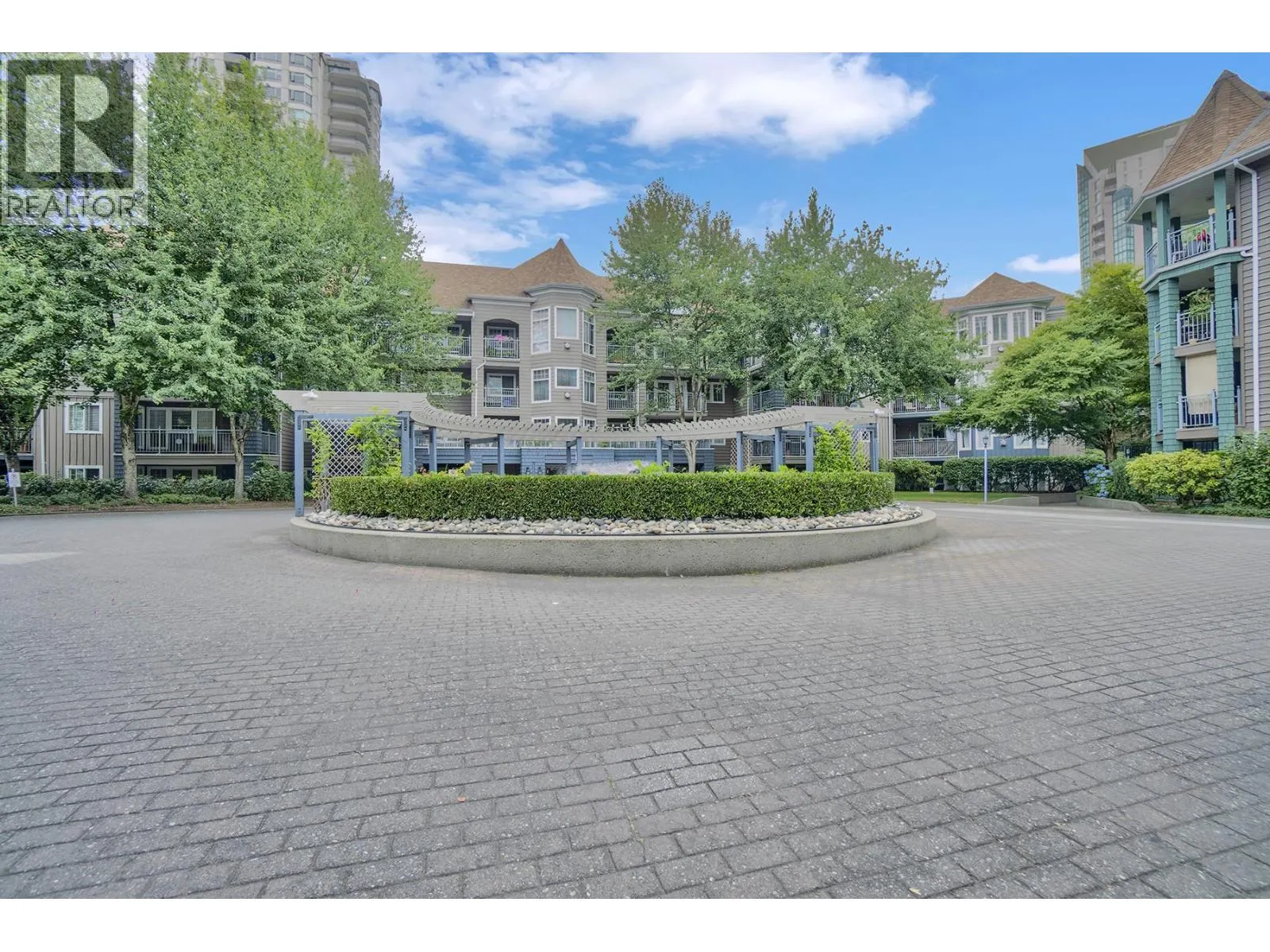 313 3085 PRIMROSE LANE