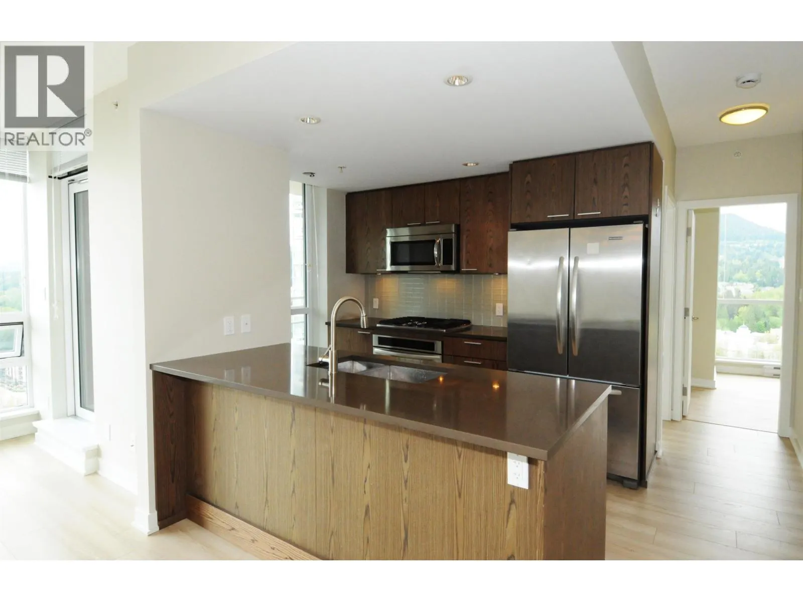 2808 2975 ATLANTIC AVENUE
