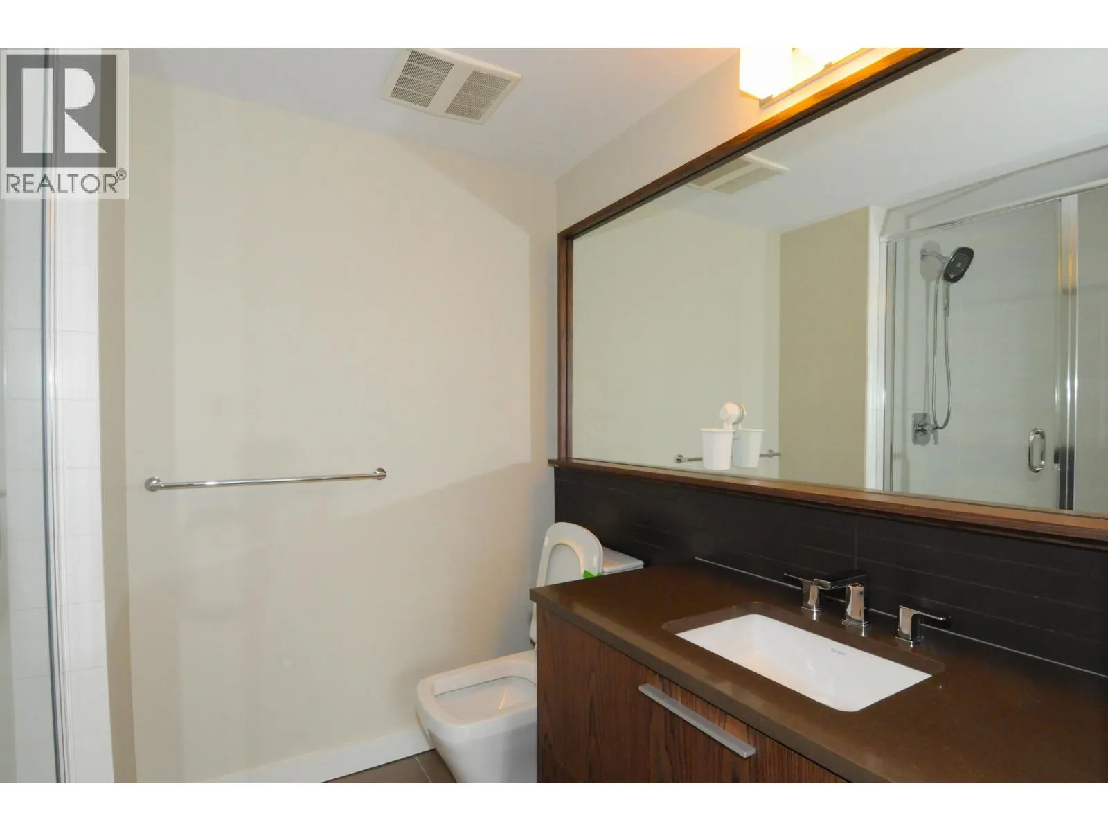 2808 2975 ATLANTIC AVENUE