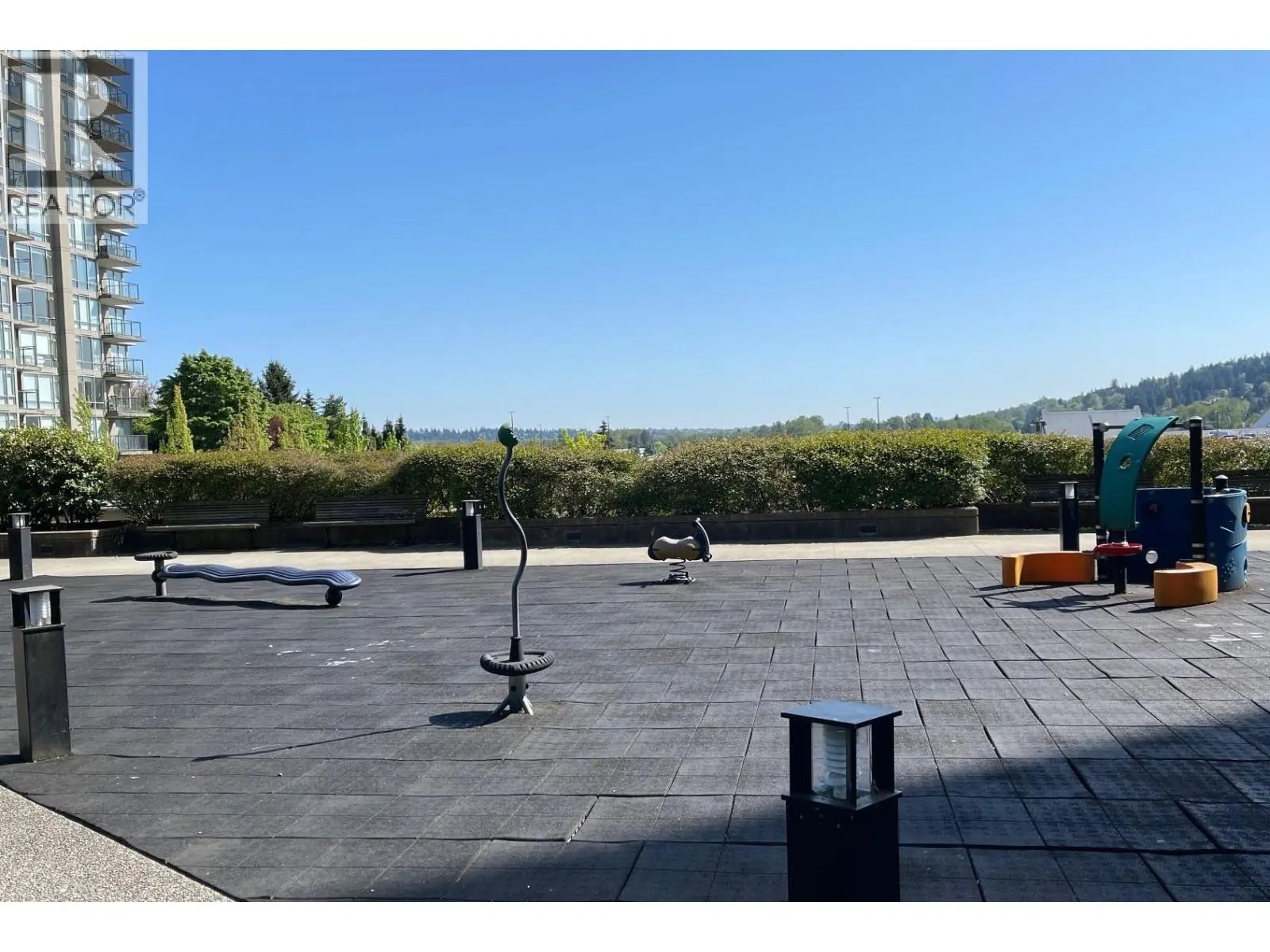 2808 2975 ATLANTIC AVENUE