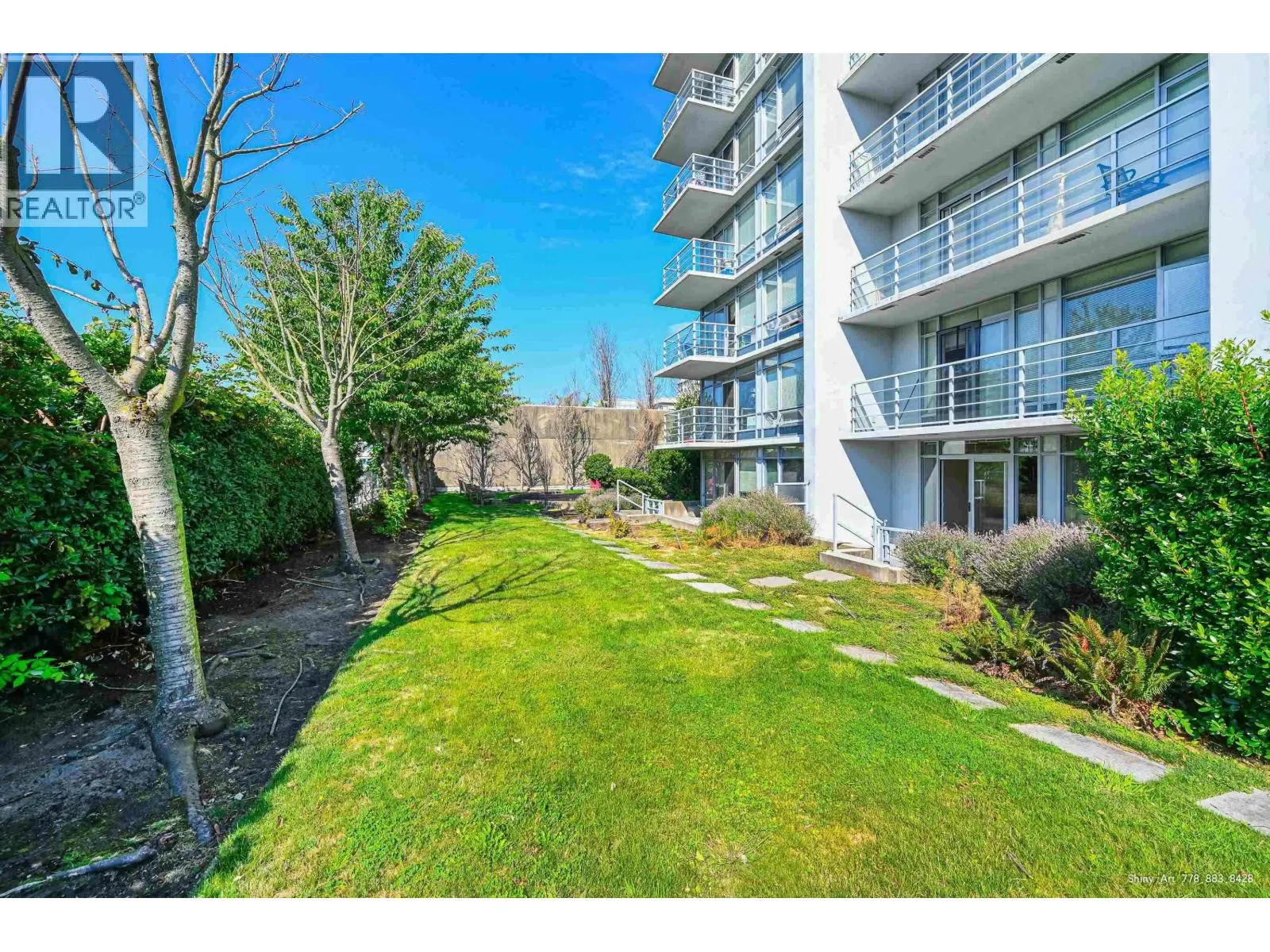 1506 8288 LANSDOWNE ROAD