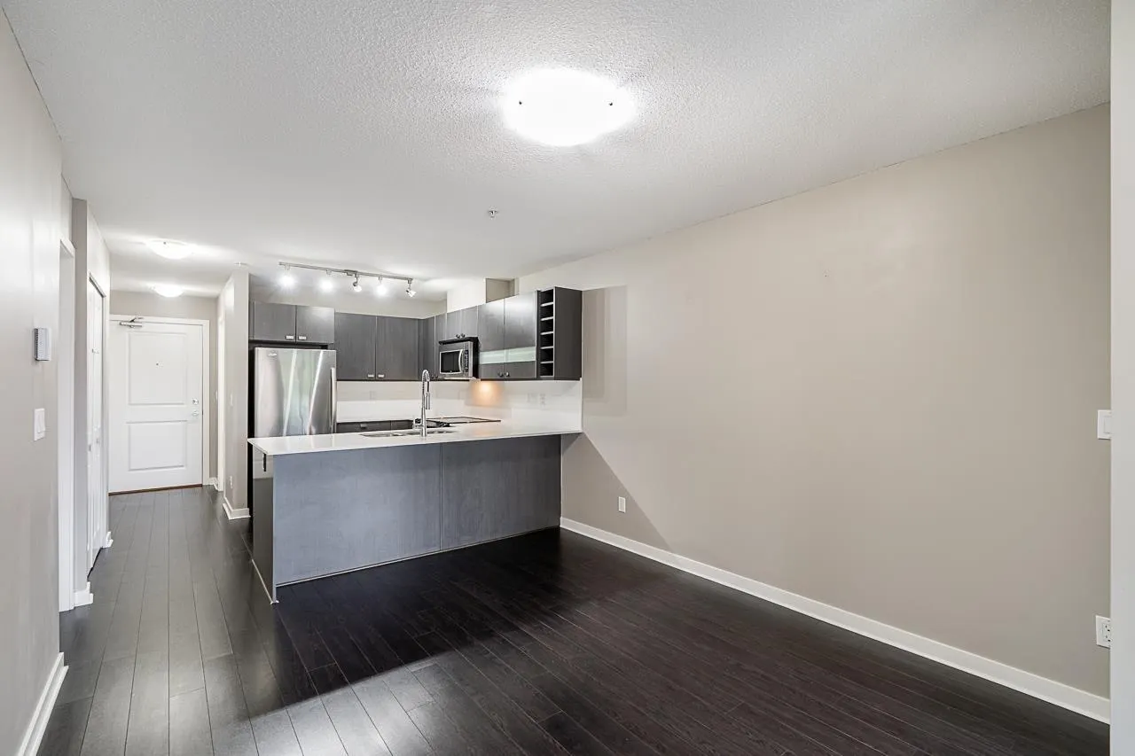 312 21009 56 AVENUE