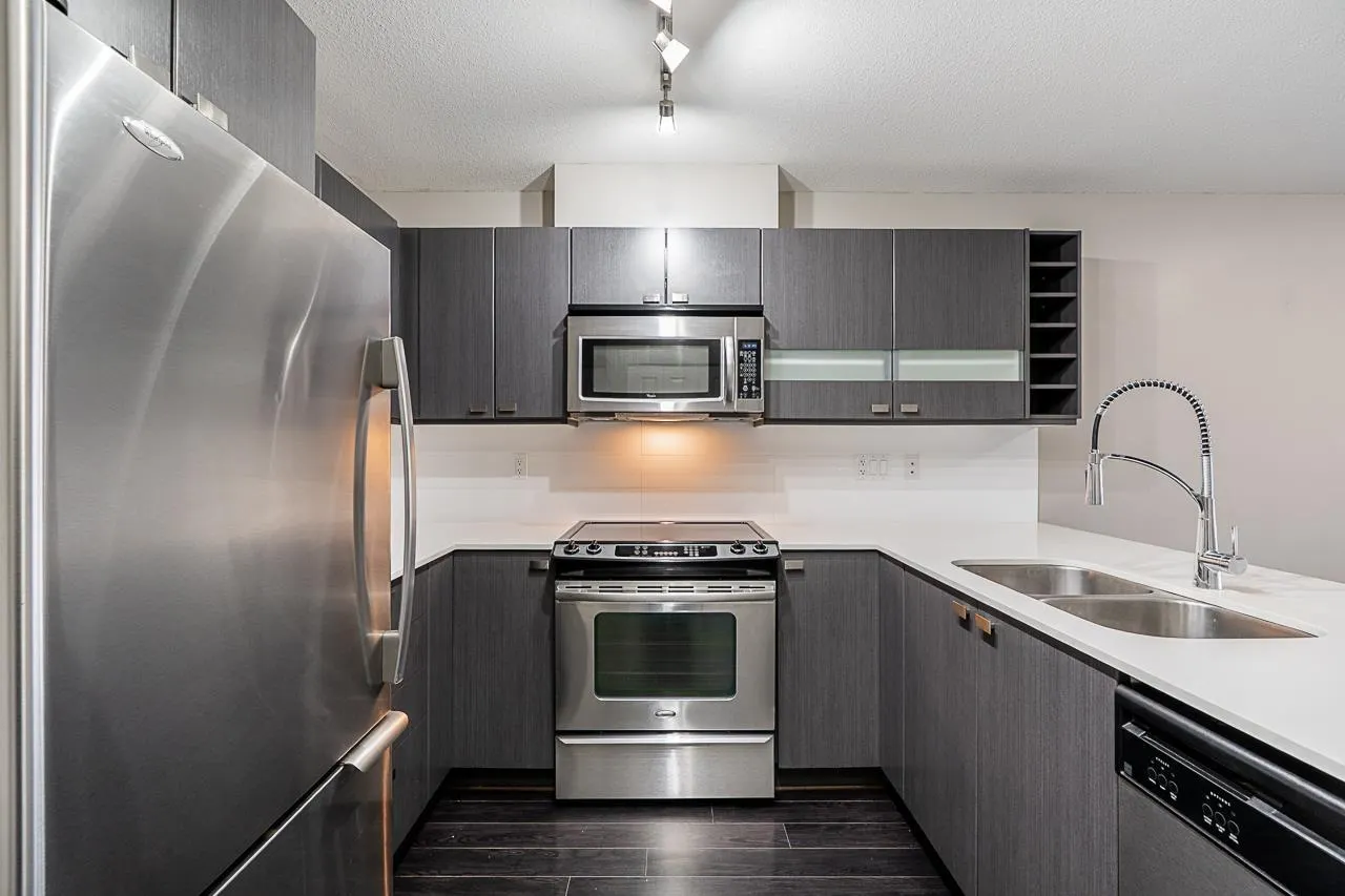 312 21009 56 AVENUE