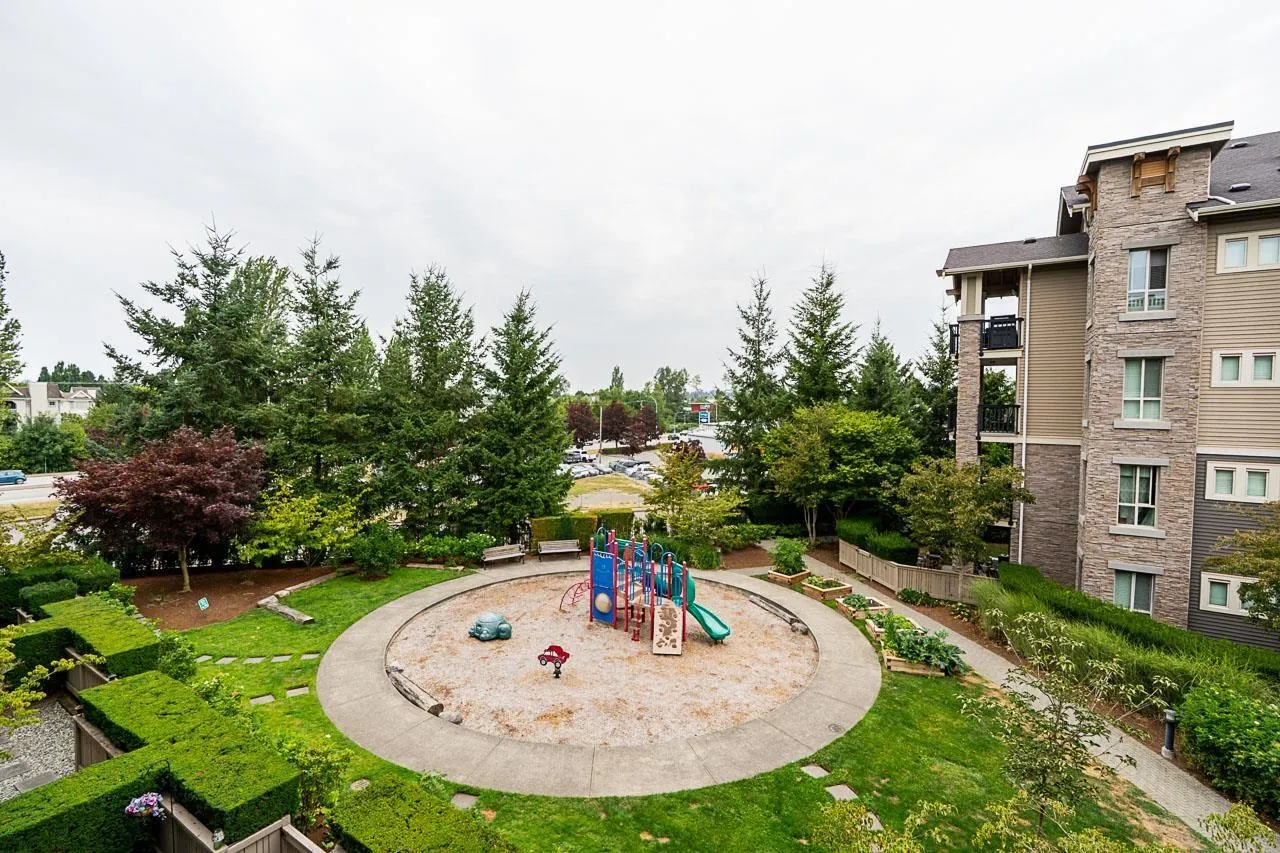 312 21009 56 AVENUE
