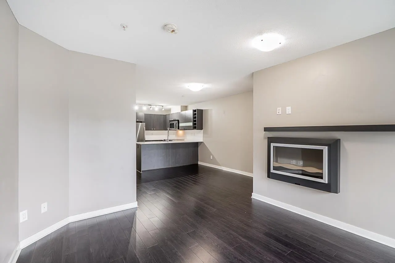 312 21009 56 AVENUE
