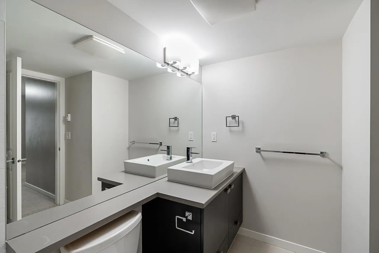 312 21009 56 AVENUE